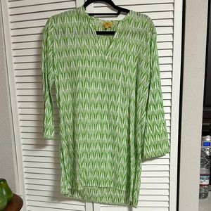 Roberta Roller Rabit Green and White Patterned Tunic Top